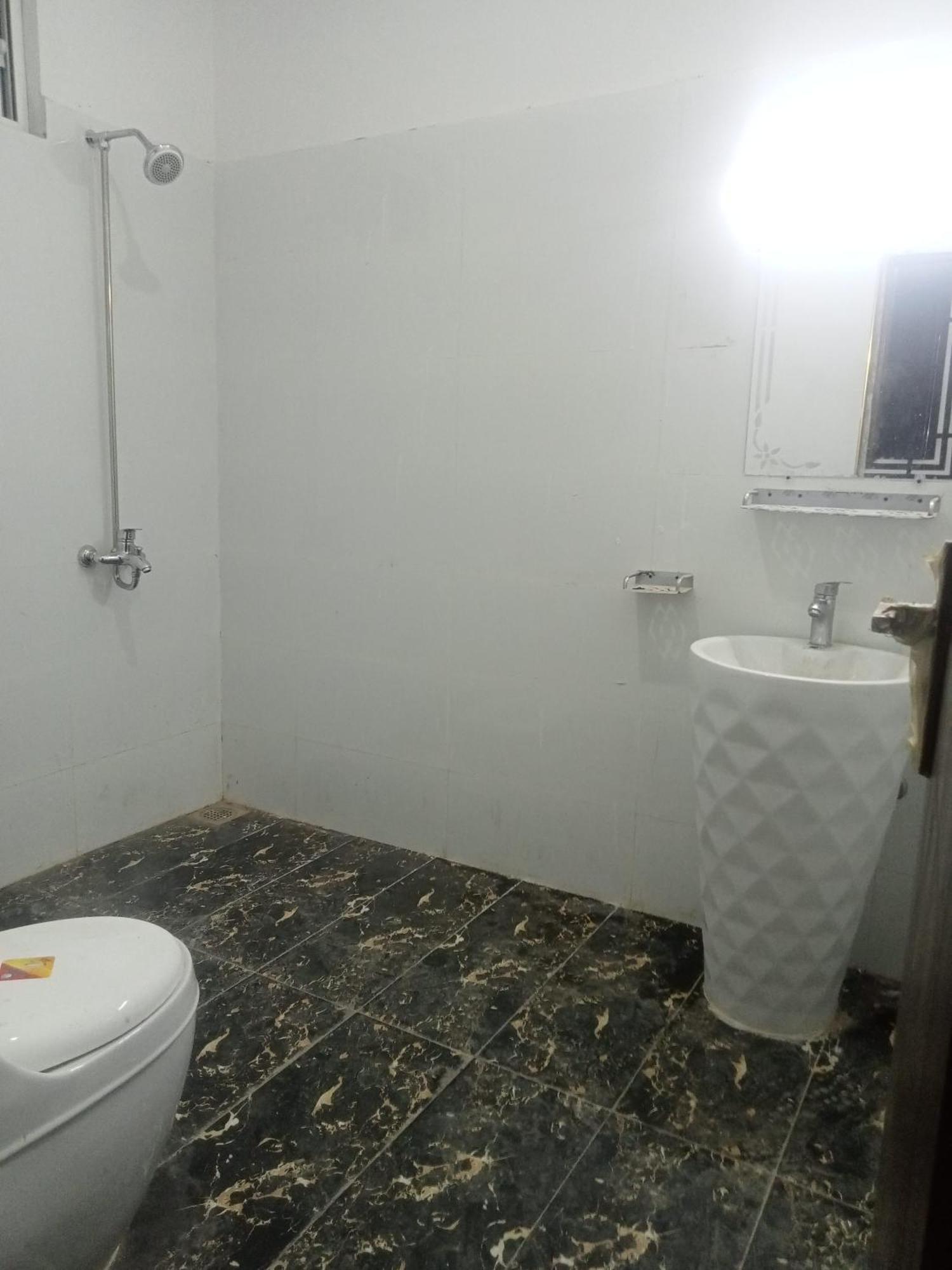 Ryazm Guest House Rawalpindi Dış mekan fotoğraf
