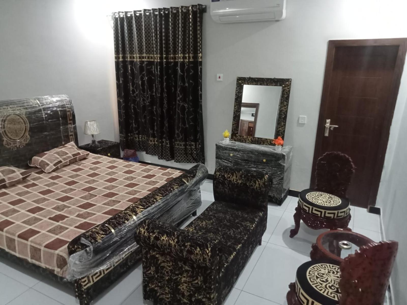 Ryazm Guest House Rawalpindi Dış mekan fotoğraf