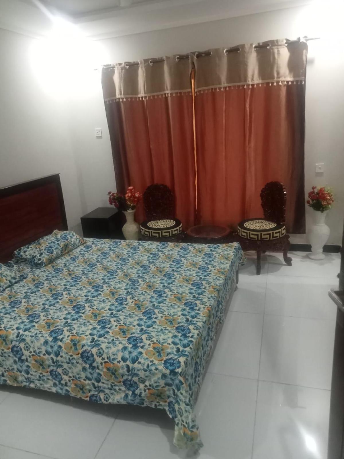 Ryazm Guest House Rawalpindi Dış mekan fotoğraf